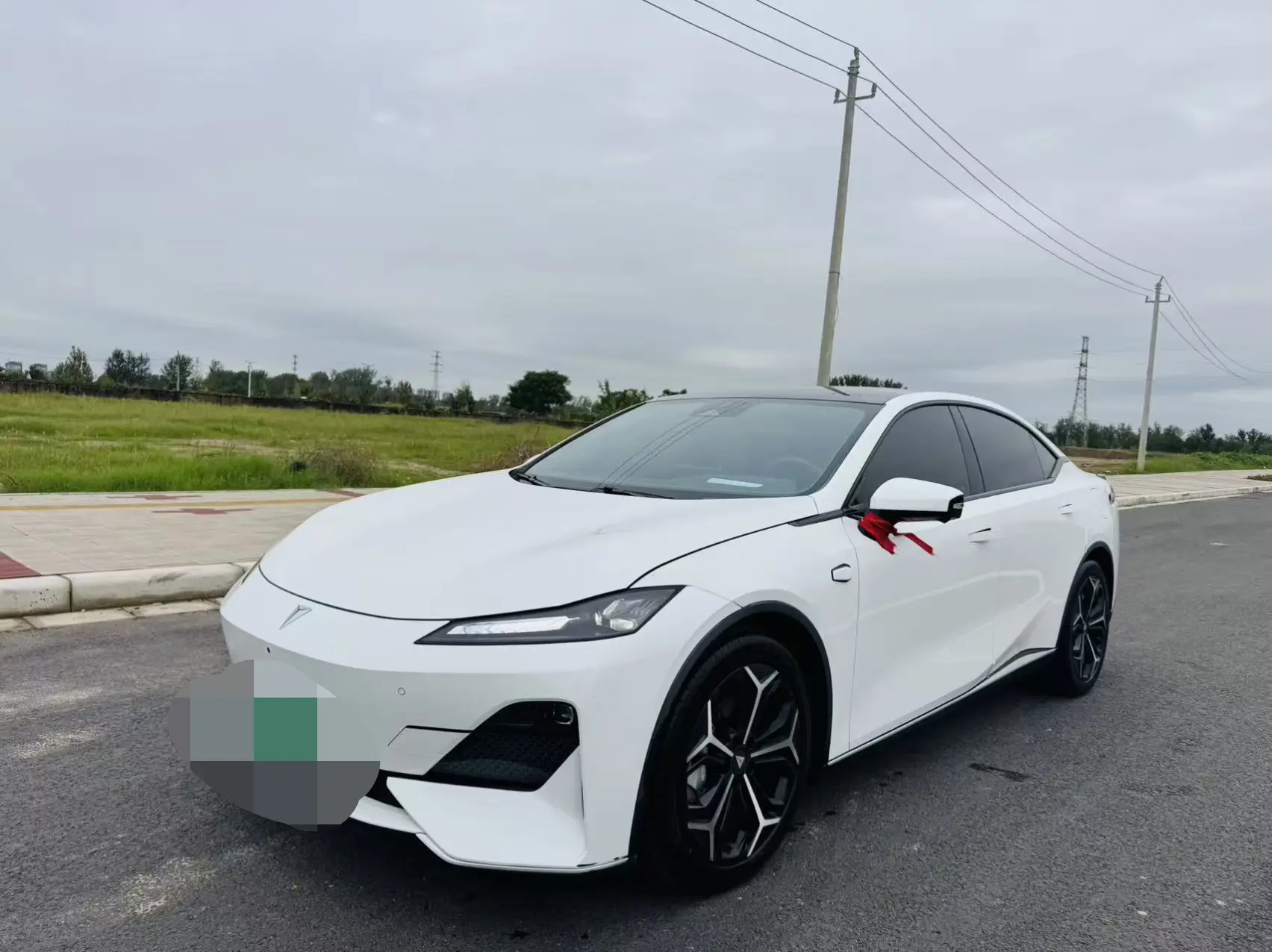 Deepal Dark blue SL03