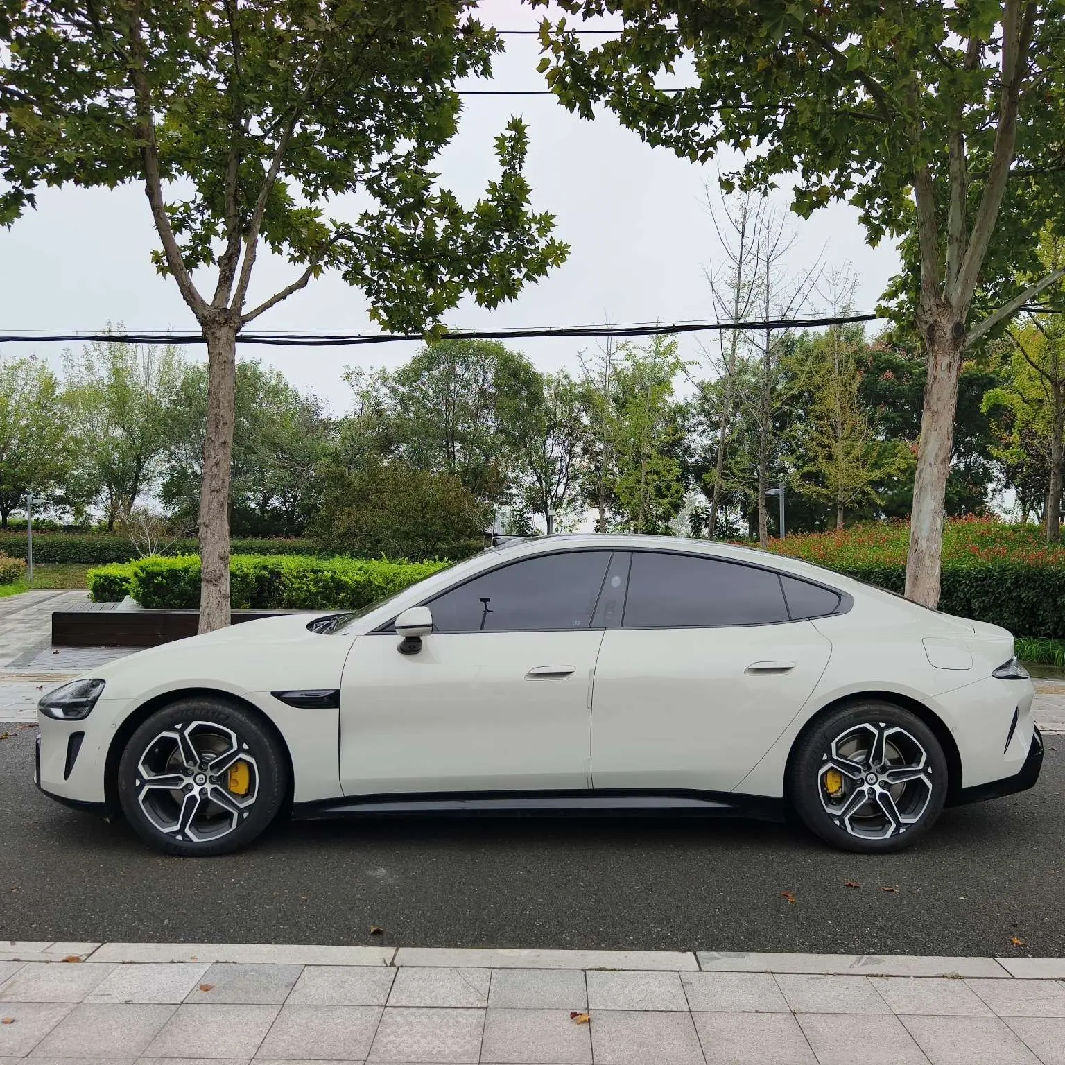 Xiaomi car Xiaomi SU7