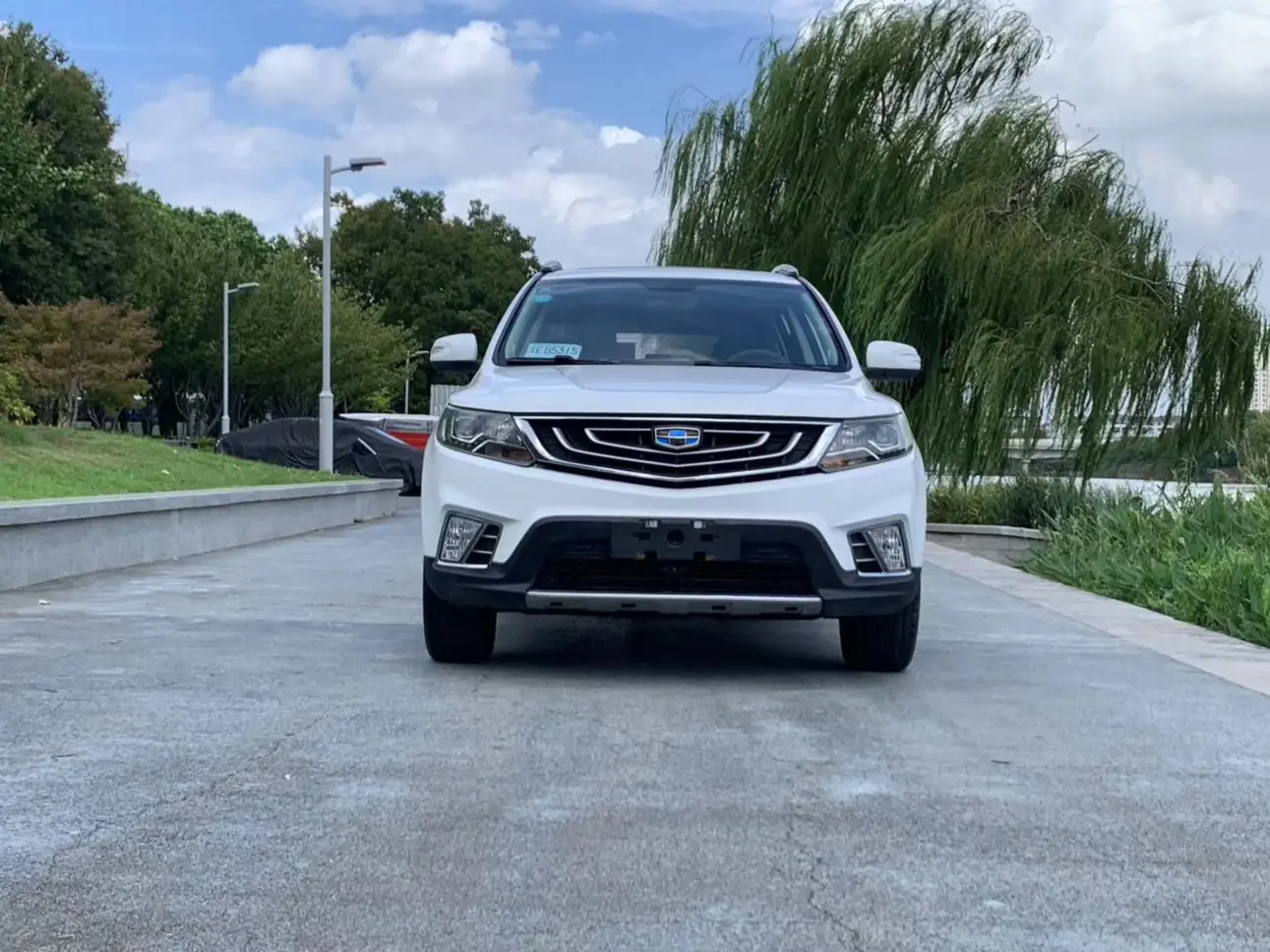 Geely Vision X6