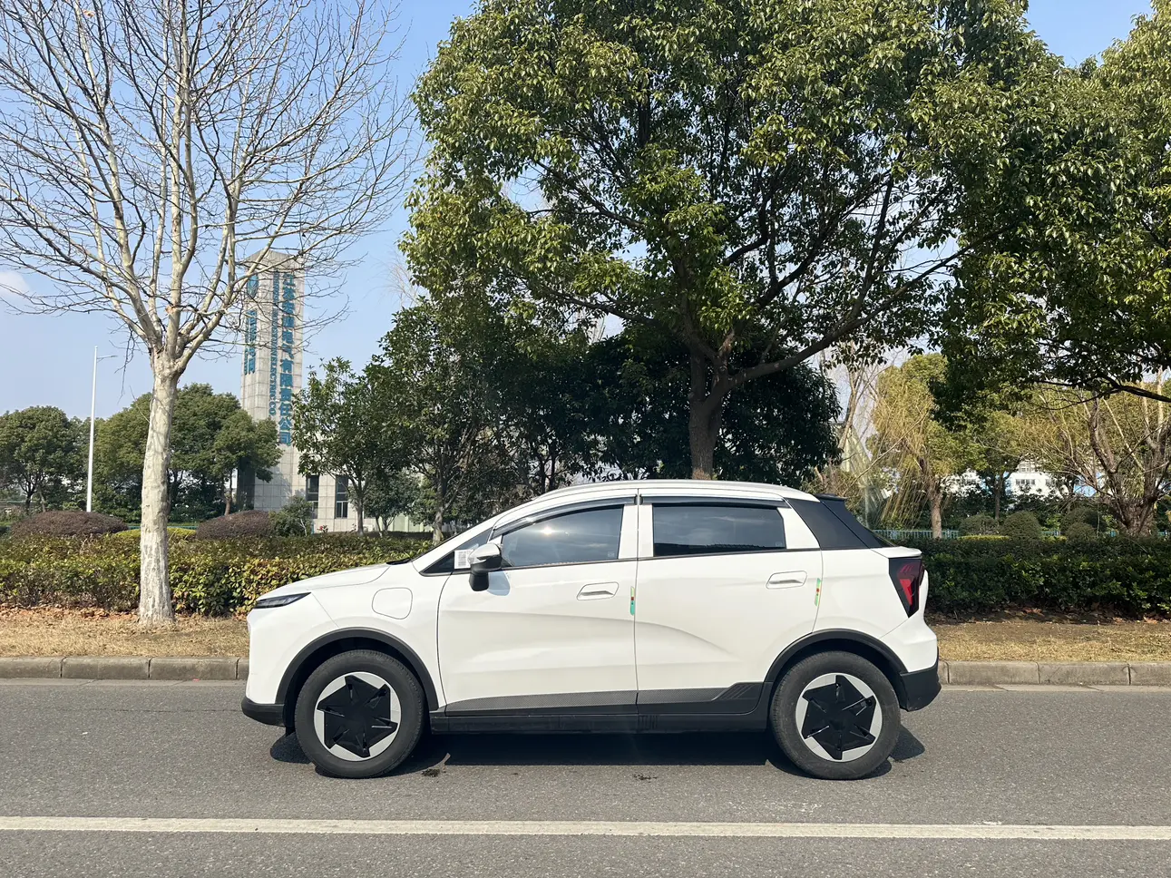 Geely Geometry E Firefly