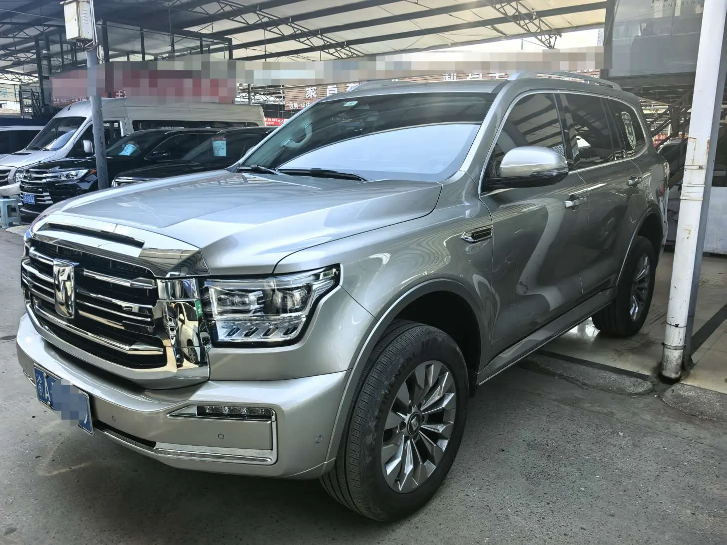 Tank 500  из Китая