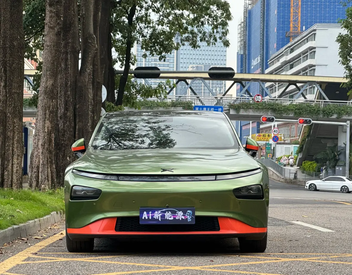 Xpeng P7