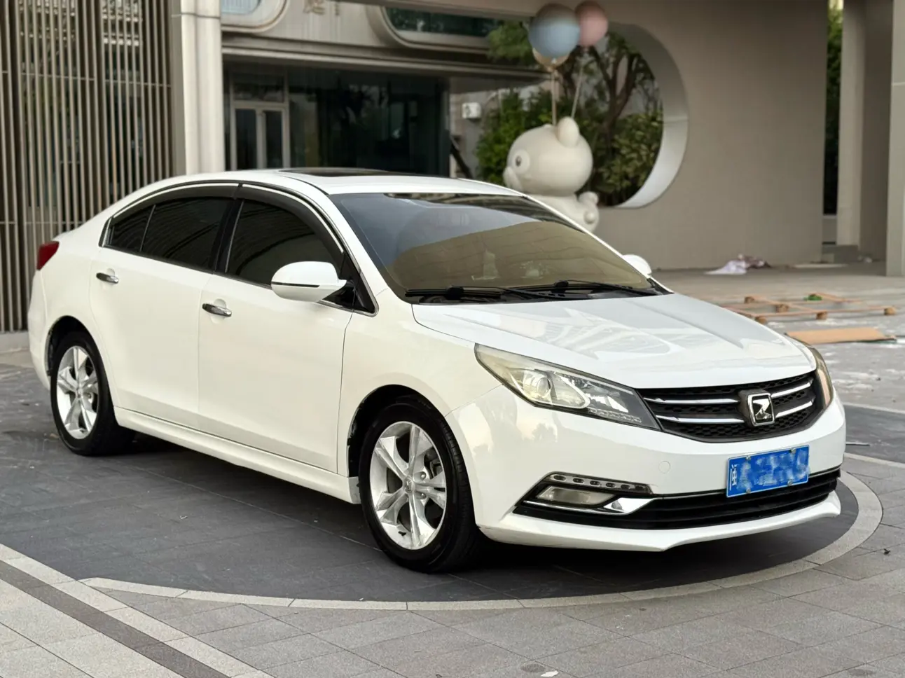 Zotye Z500