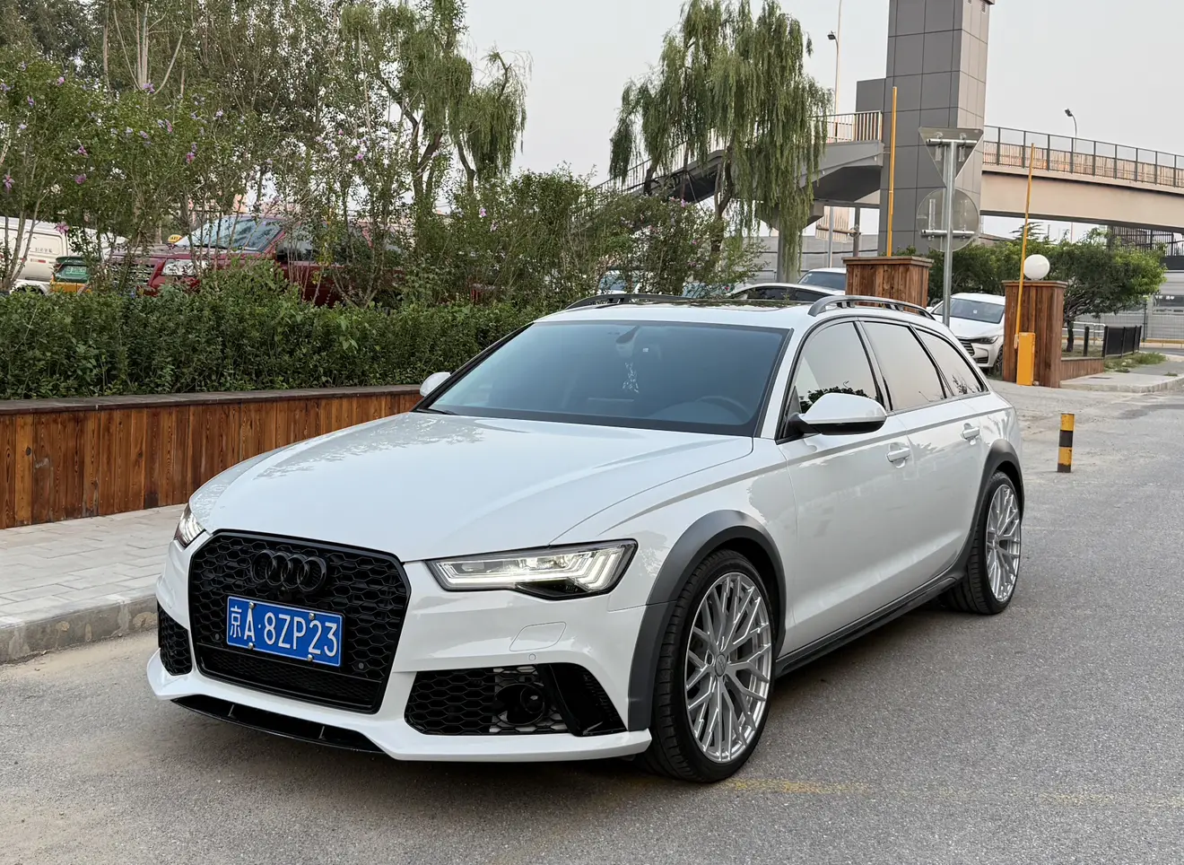 Audi A6 (imported)  из Китая