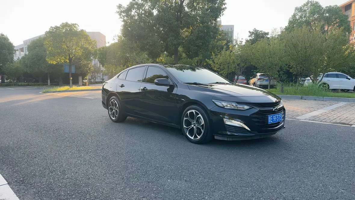Chevrolet Malibu XL