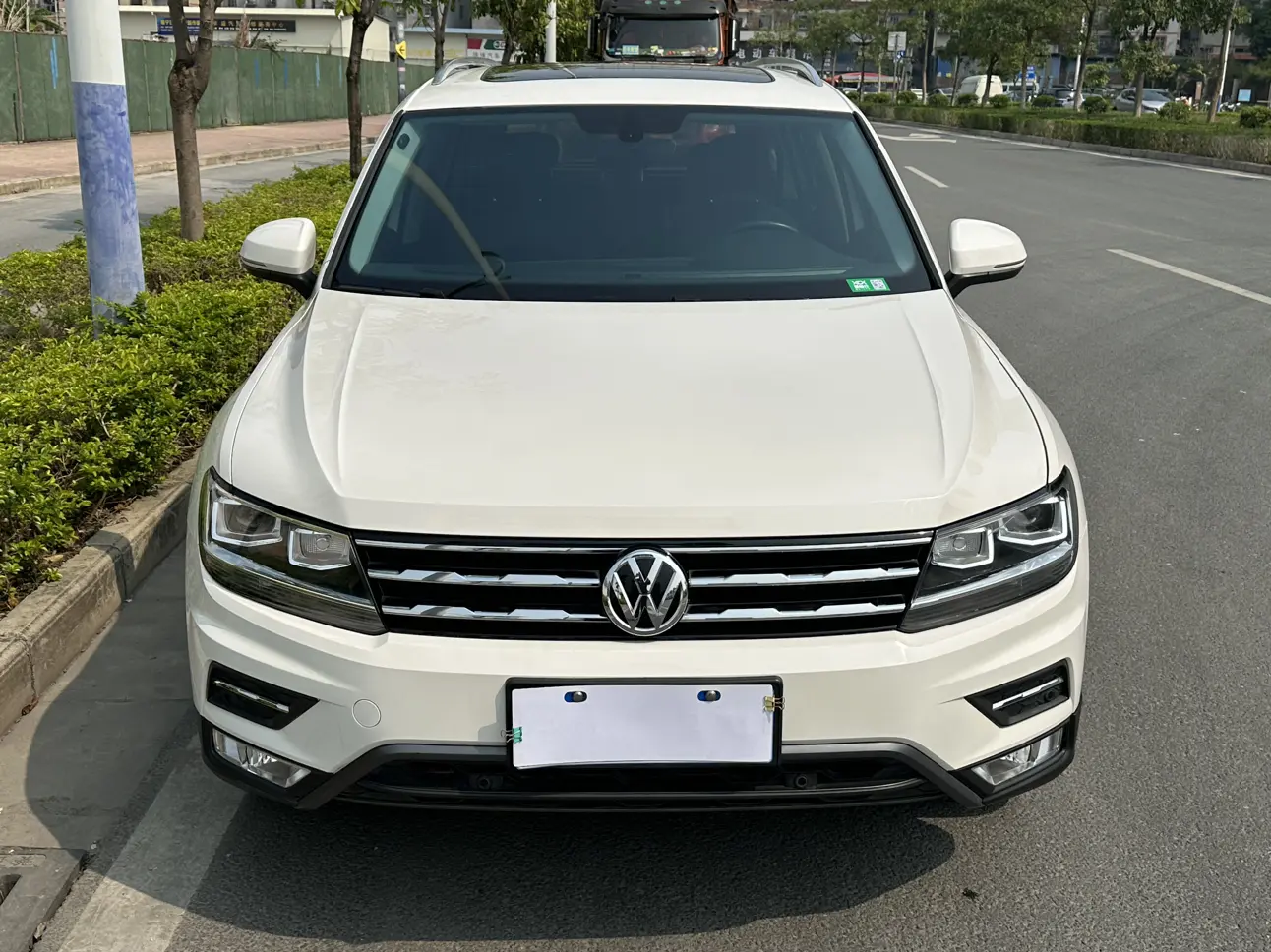Volkswagen Tiguan L