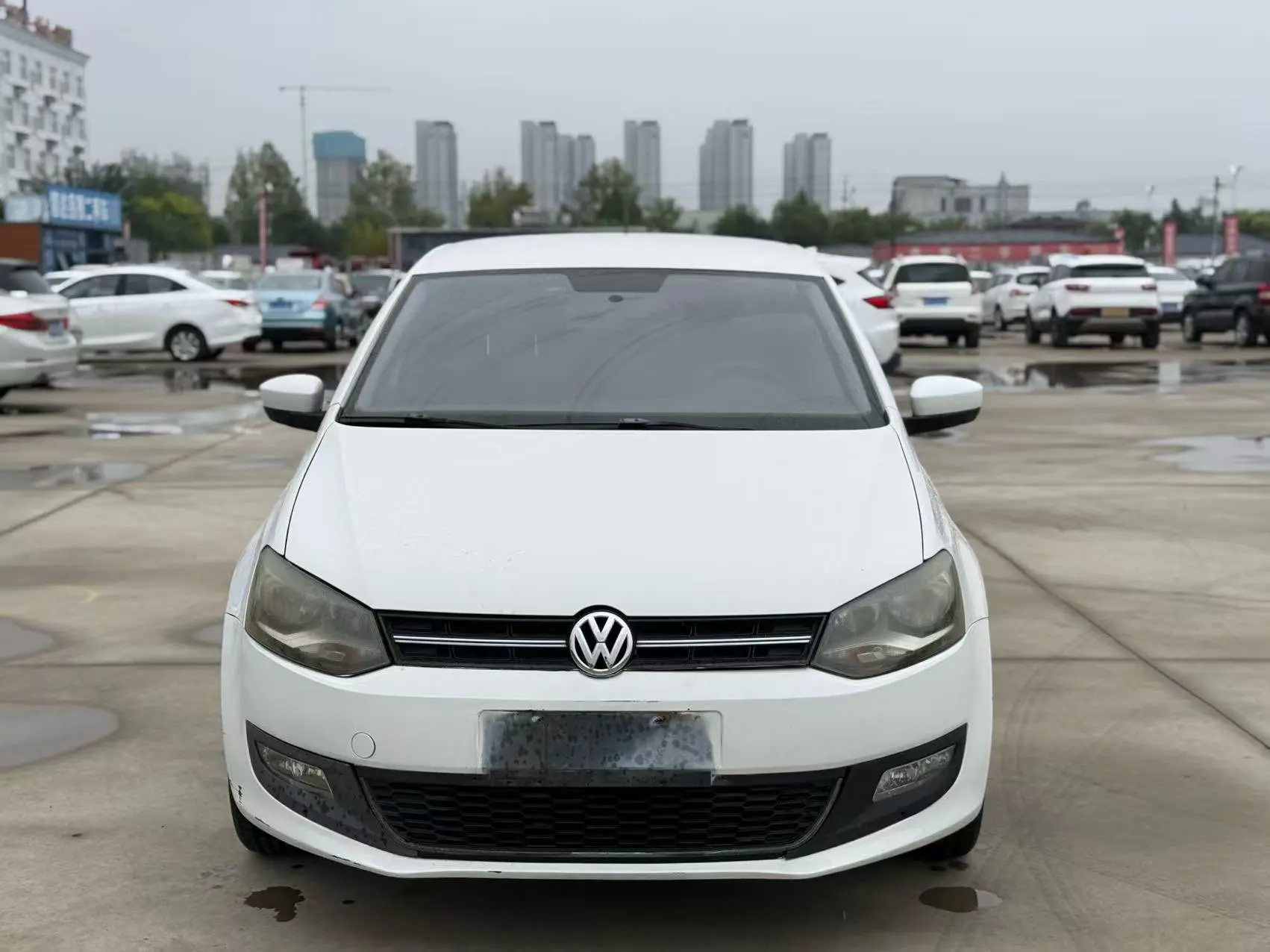 Volkswagen Polo  из Китая