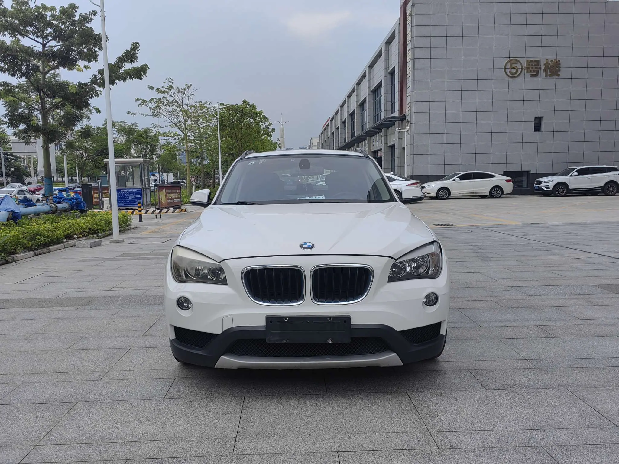 BMW X1  из Китая