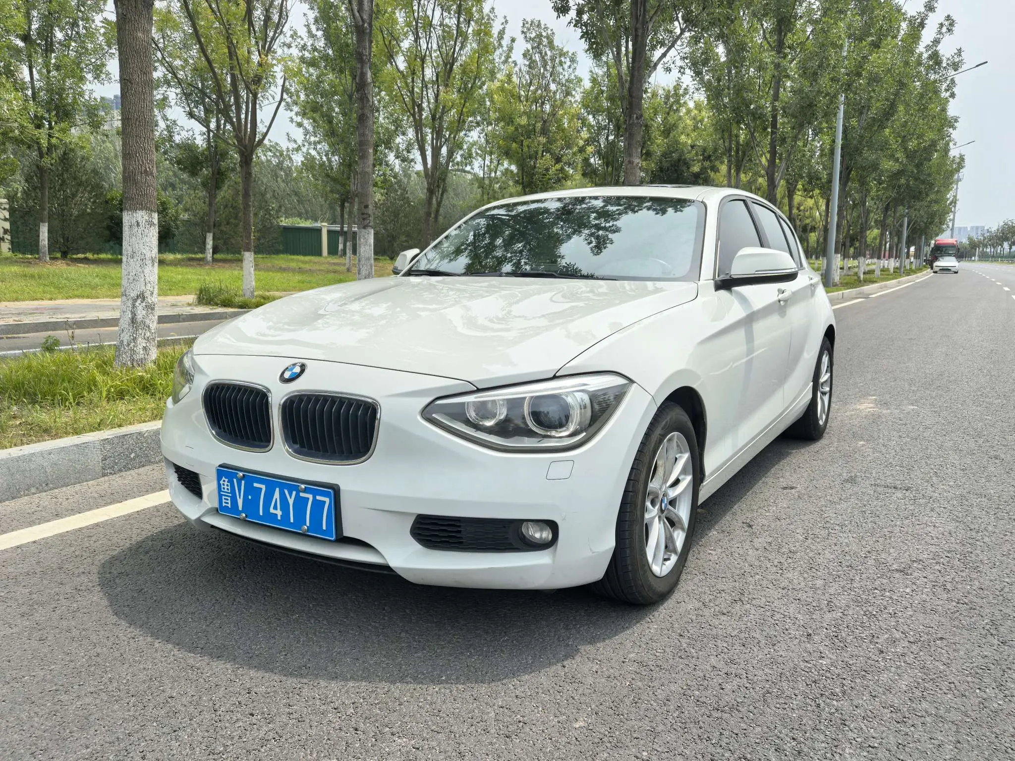 BMW 1 Series (imported)  из Китая