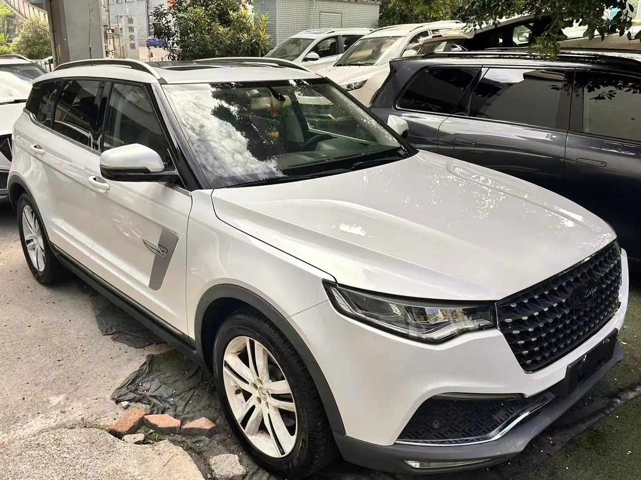Zotye T700