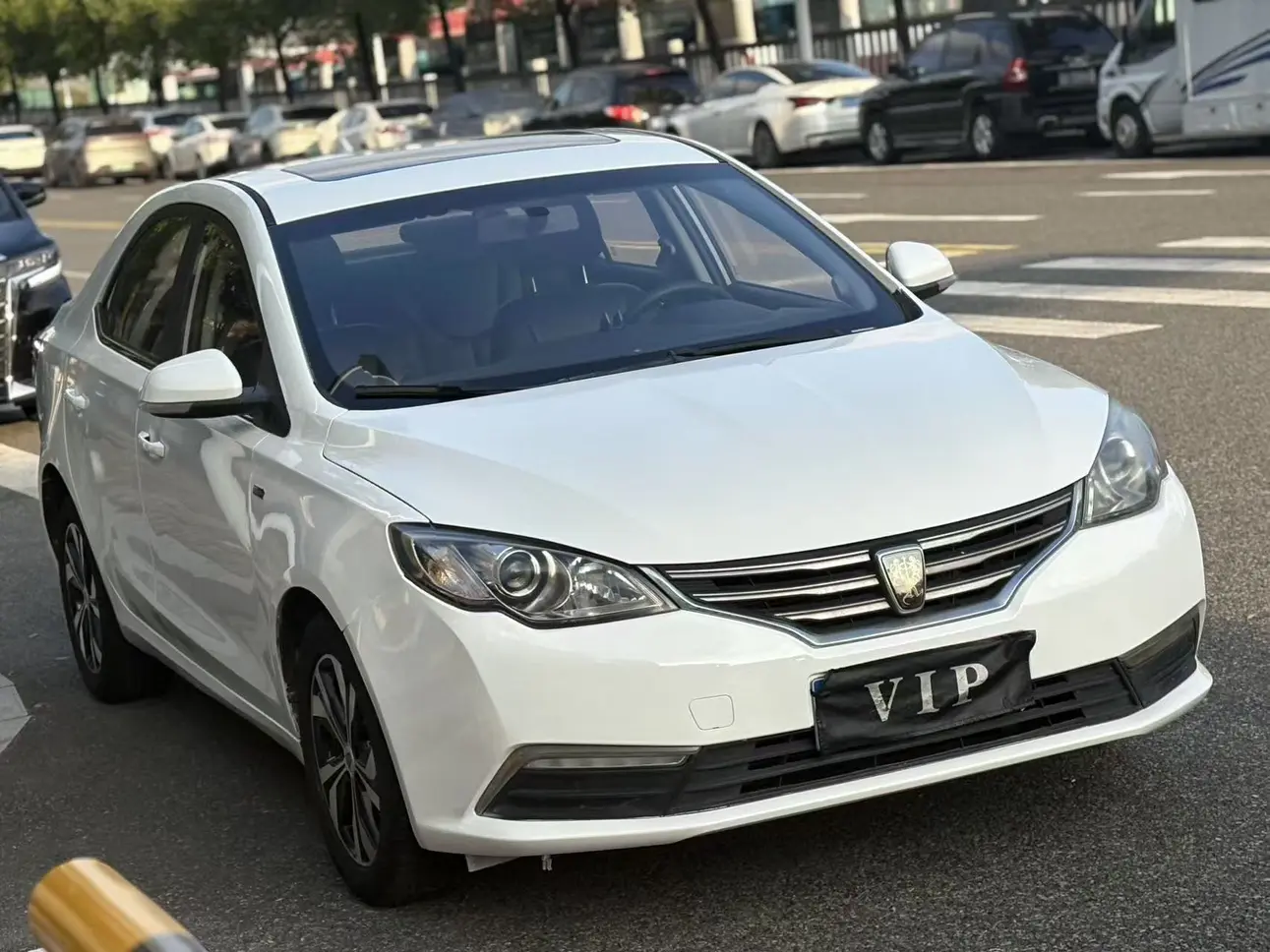 Roewe 360