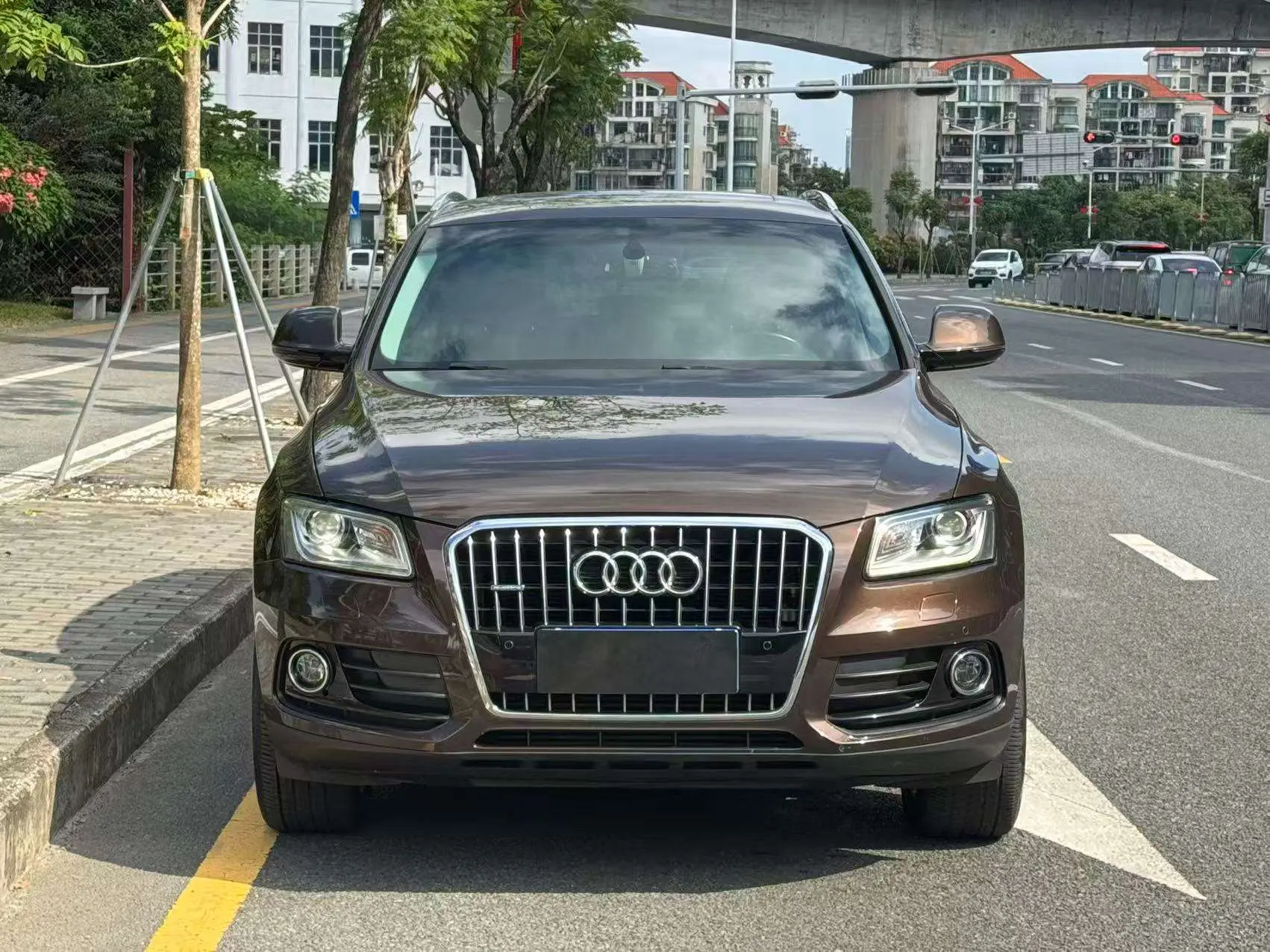 Audi Q5  из Китая