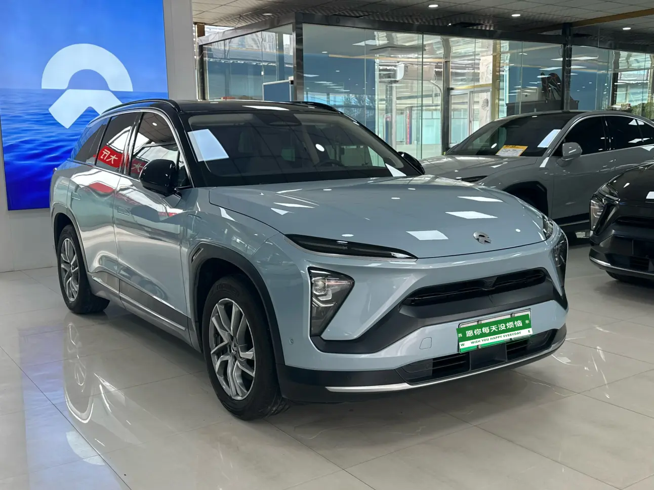 NIO ES6