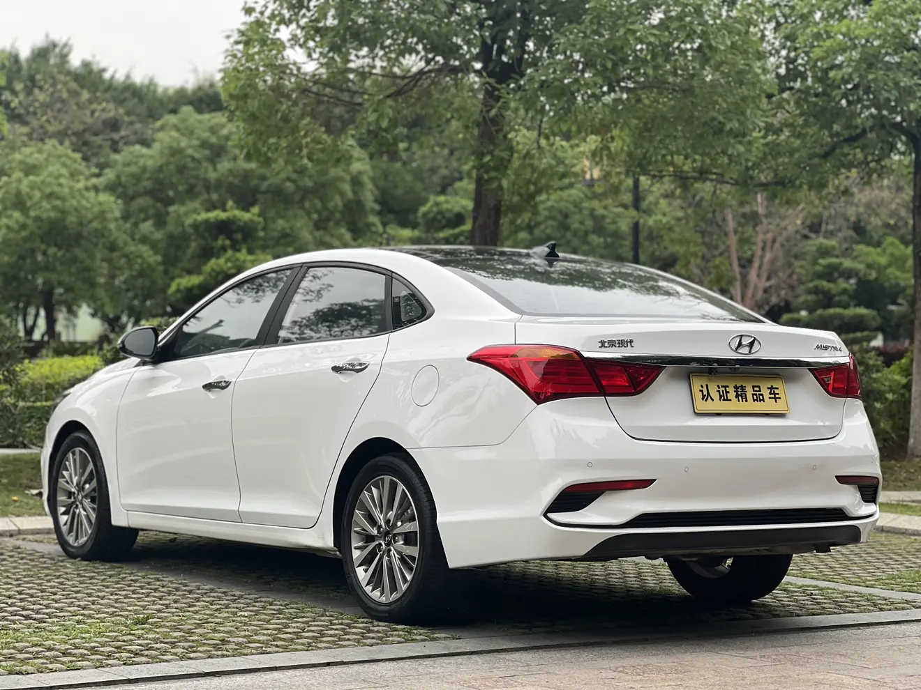 Hyundai Famous pictures