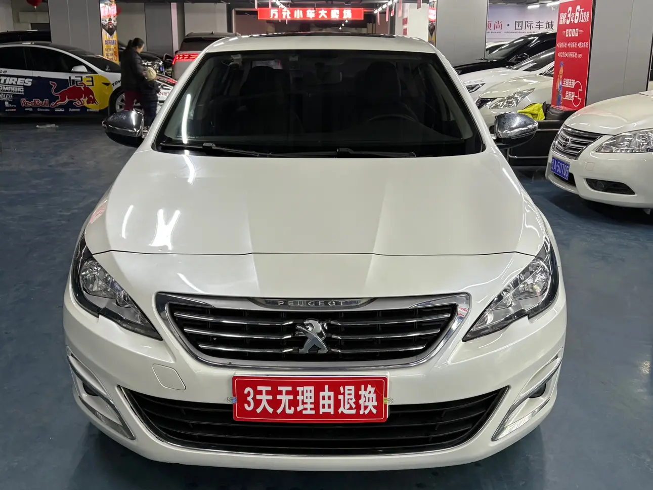 Peugeot 408