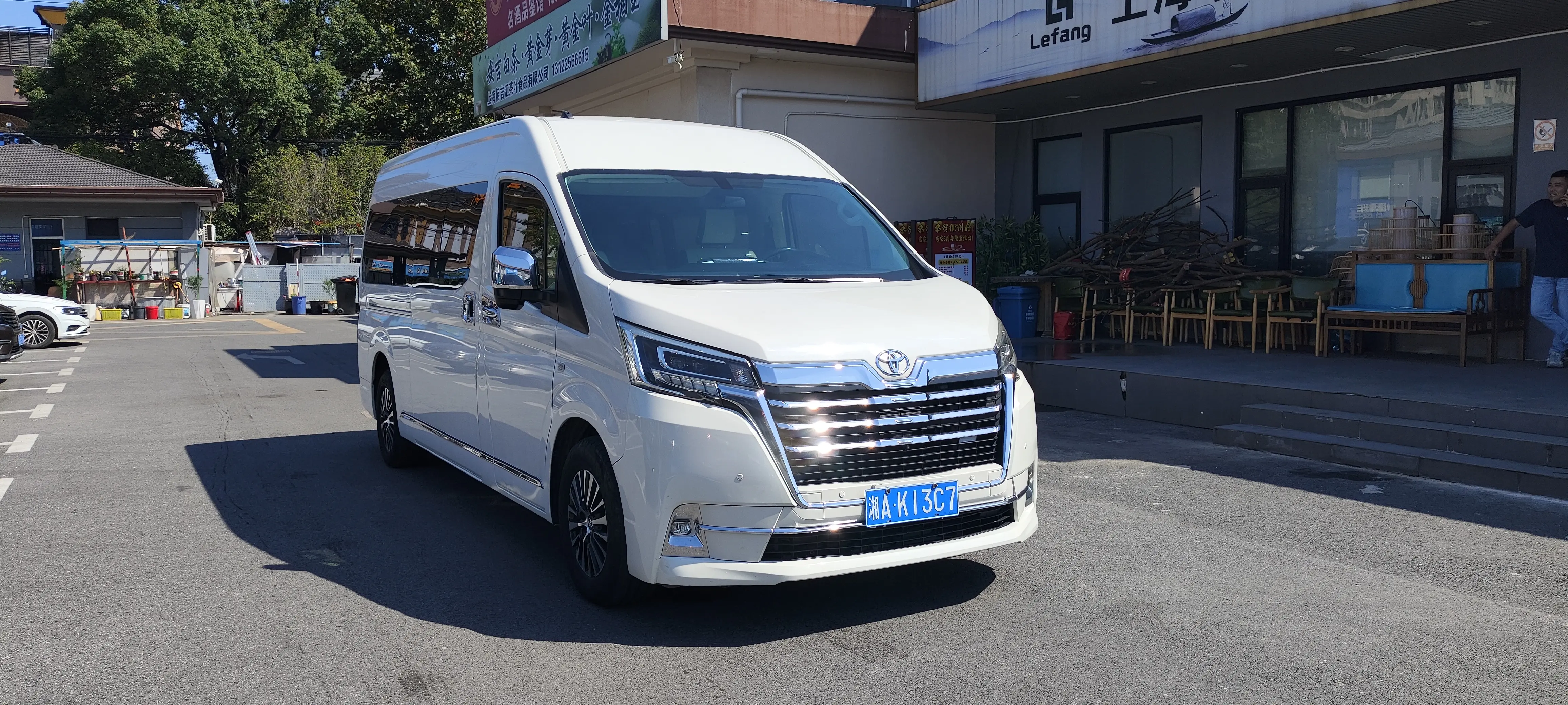 Toyota HiAce