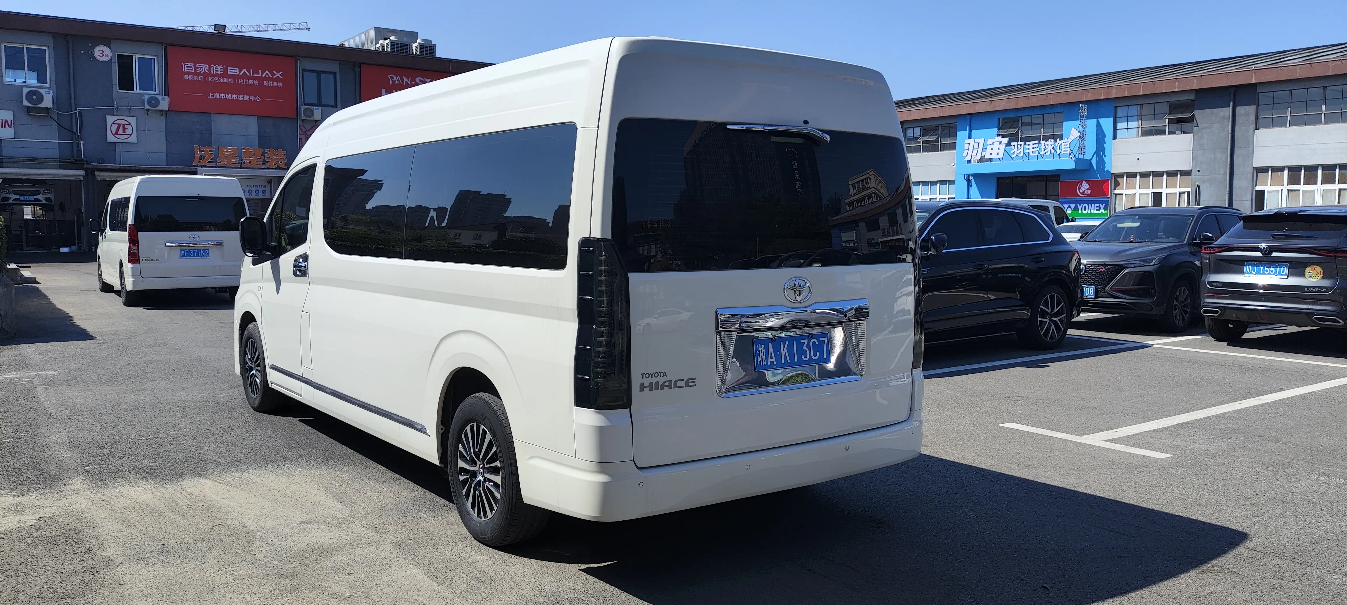 Toyota HiAce