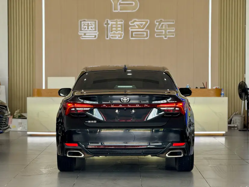 Toyota Avalon