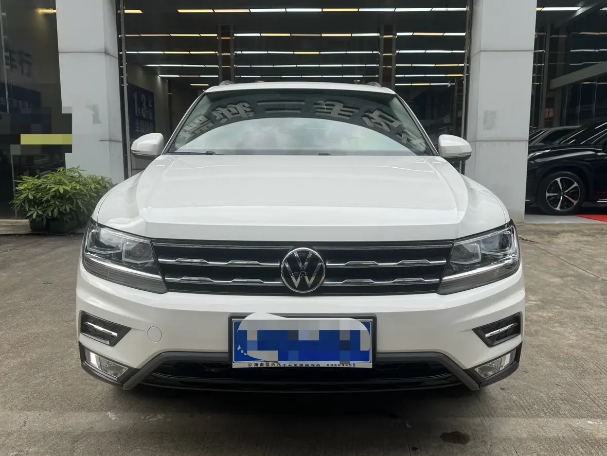 Volkswagen Tiguan L