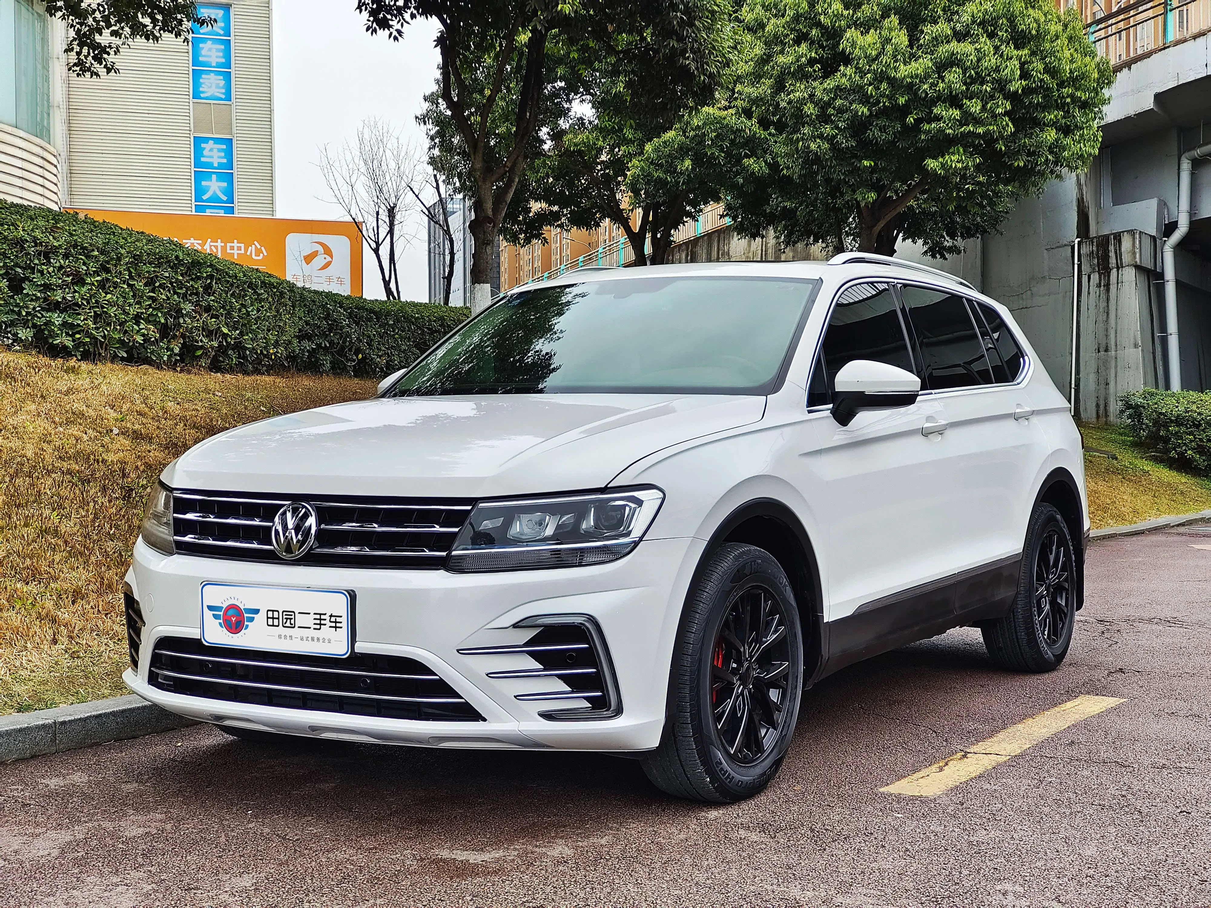 Volkswagen Tiguan L