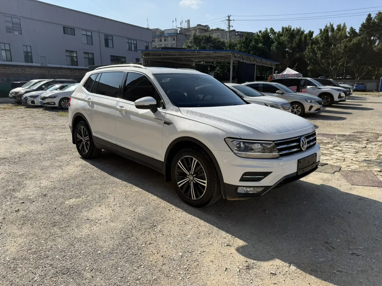 Volkswagen Tiguan L