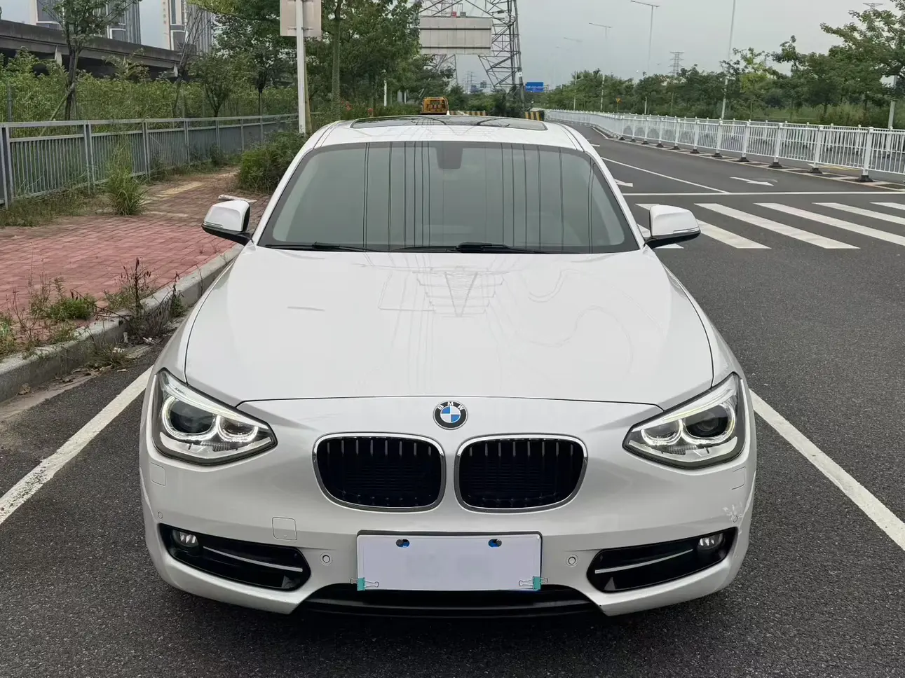 BMW 1 Series (imported)  из Китая