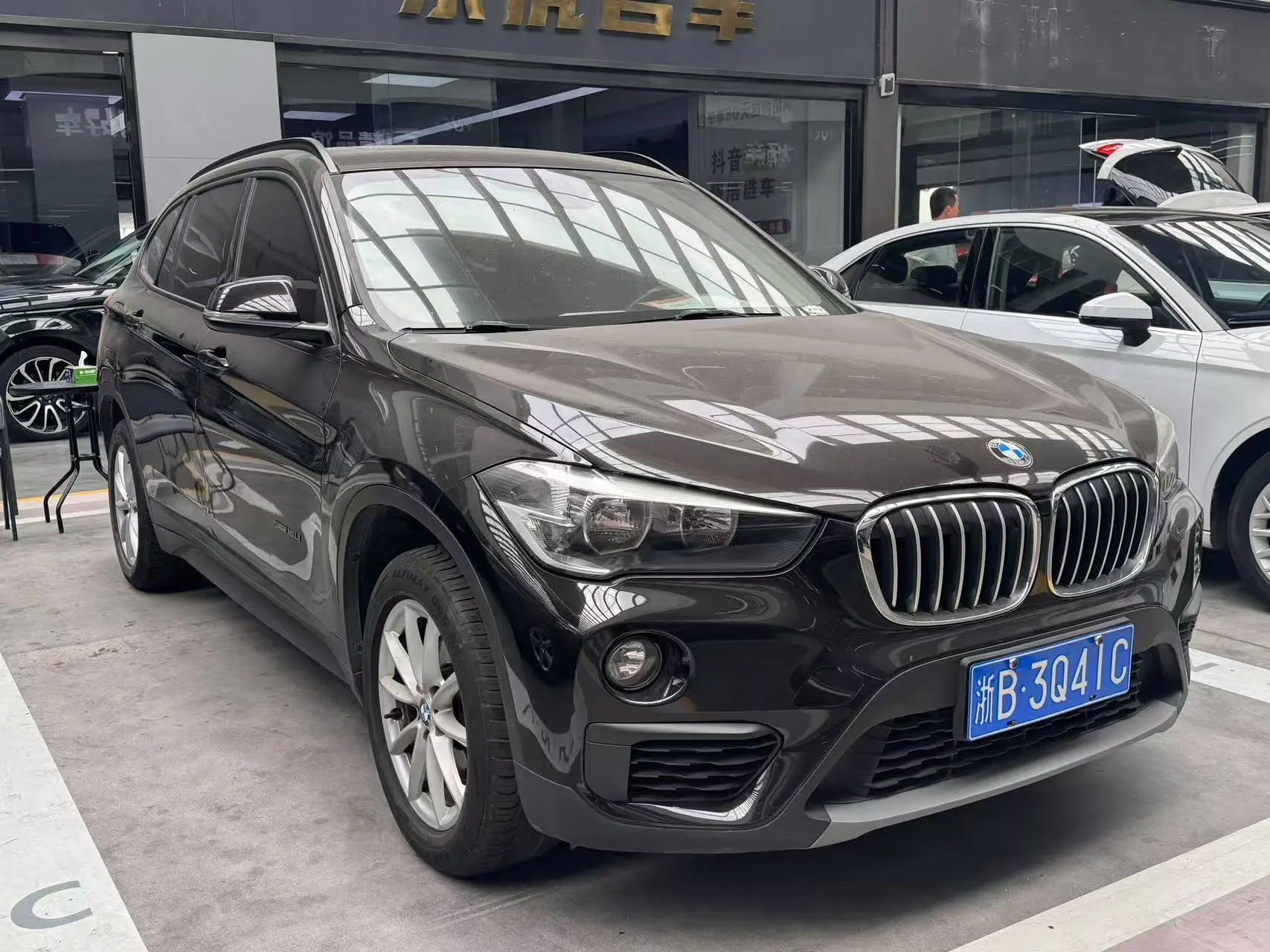 BMW X1