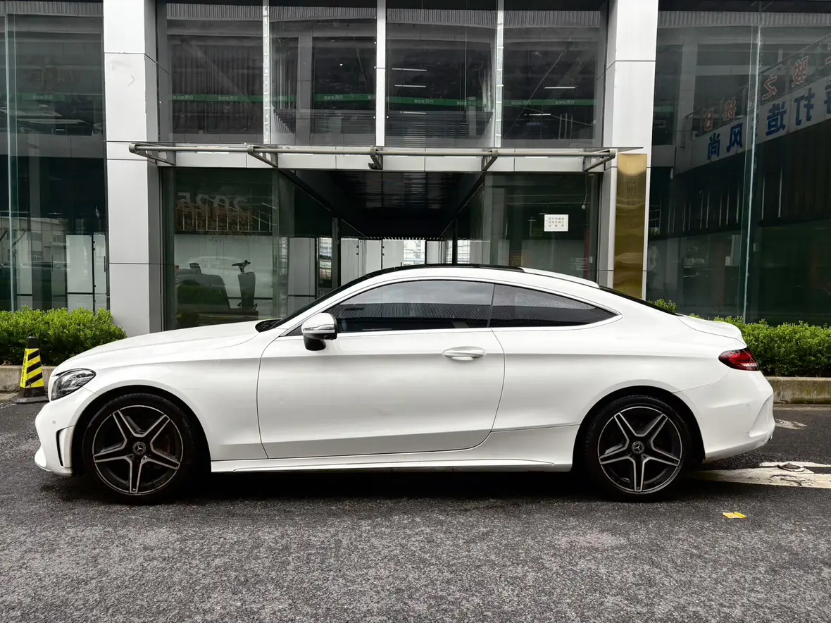 Mercedes-Benz C-Class (imported)