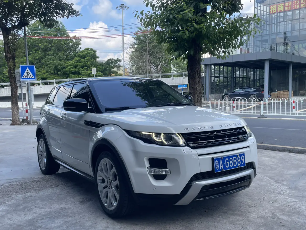 Land Rover Range Rover Evoque (imported)