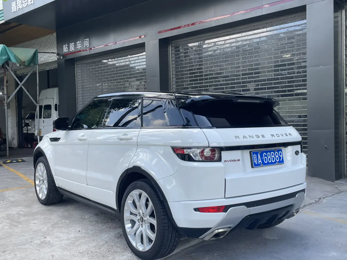 Land Rover Range Rover Evoque (imported)