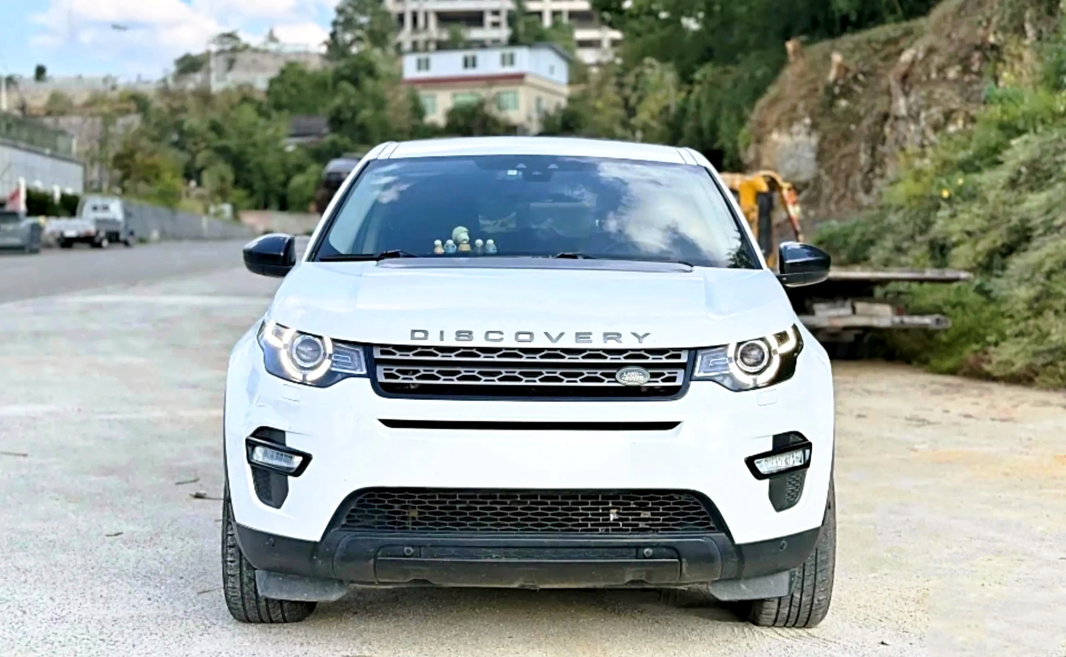 Land Rover Discover the magic
