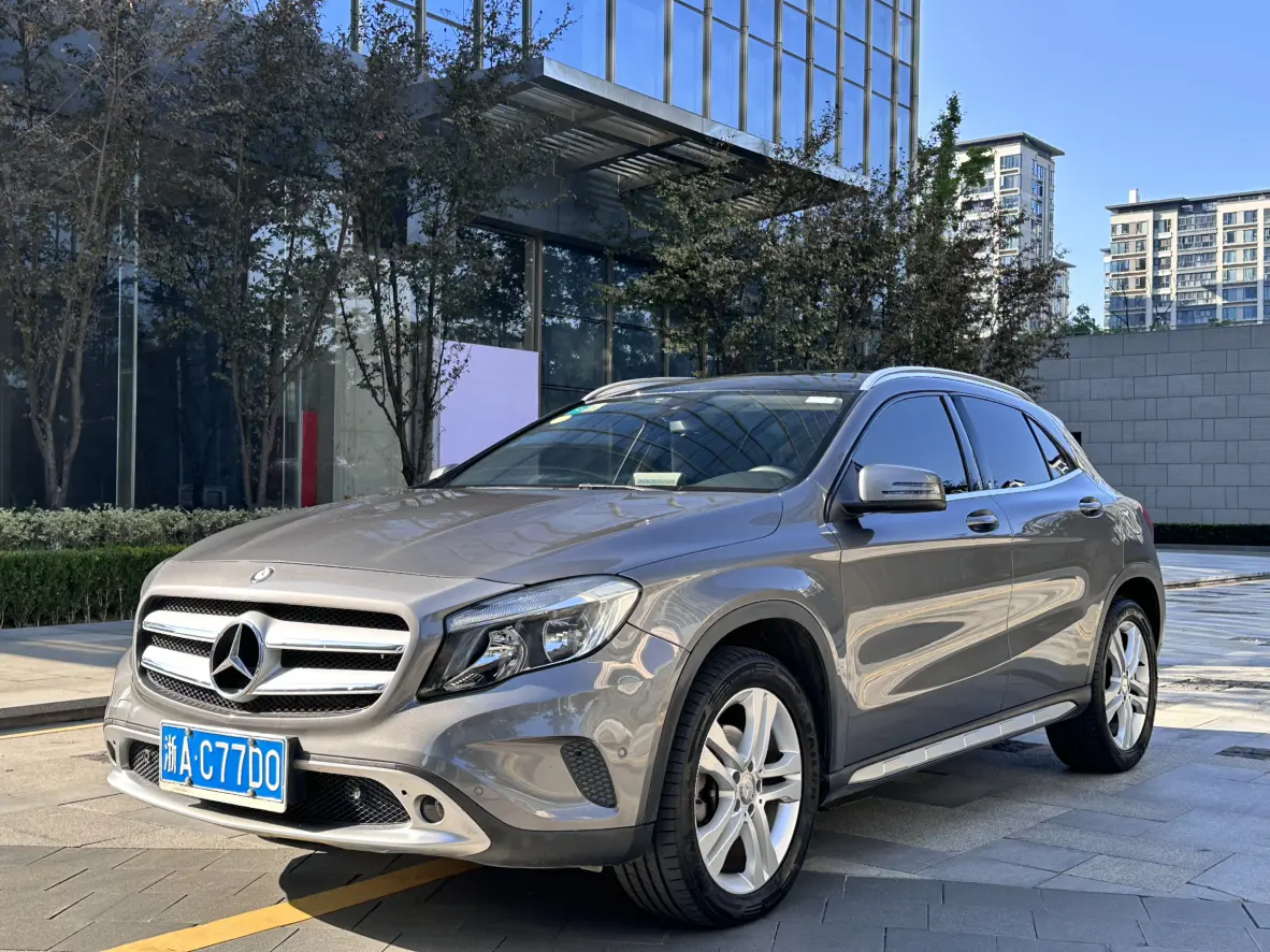 Mercedes-Benz GLA  из Китая