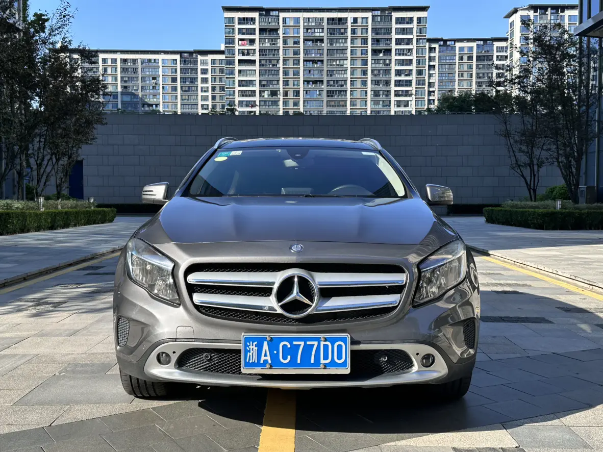 Mercedes-Benz GLA  из Китая