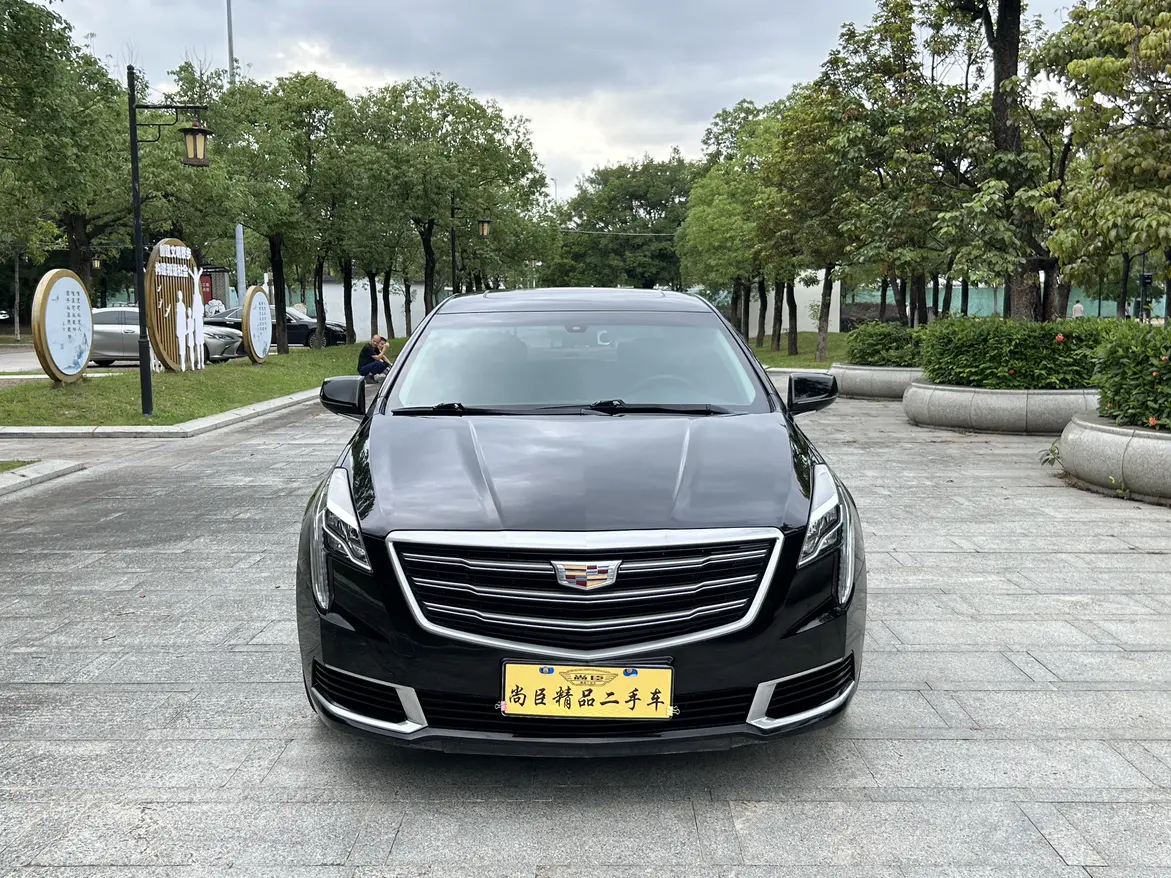 Cadillac XTS