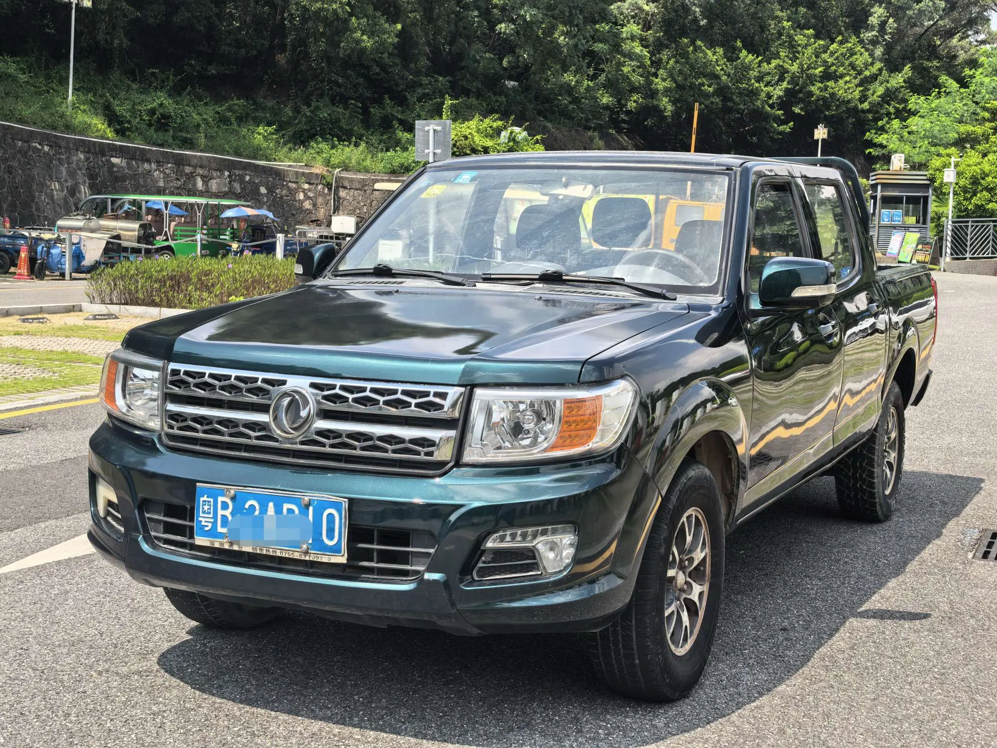 Dongfeng Ruiqi  из Китая