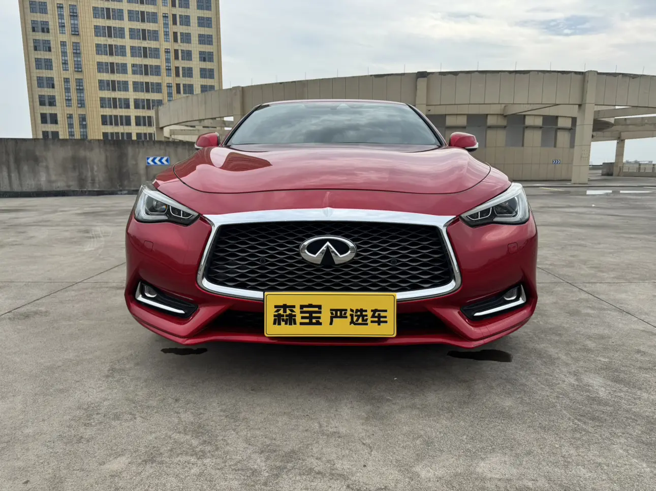 Infiniti Q60