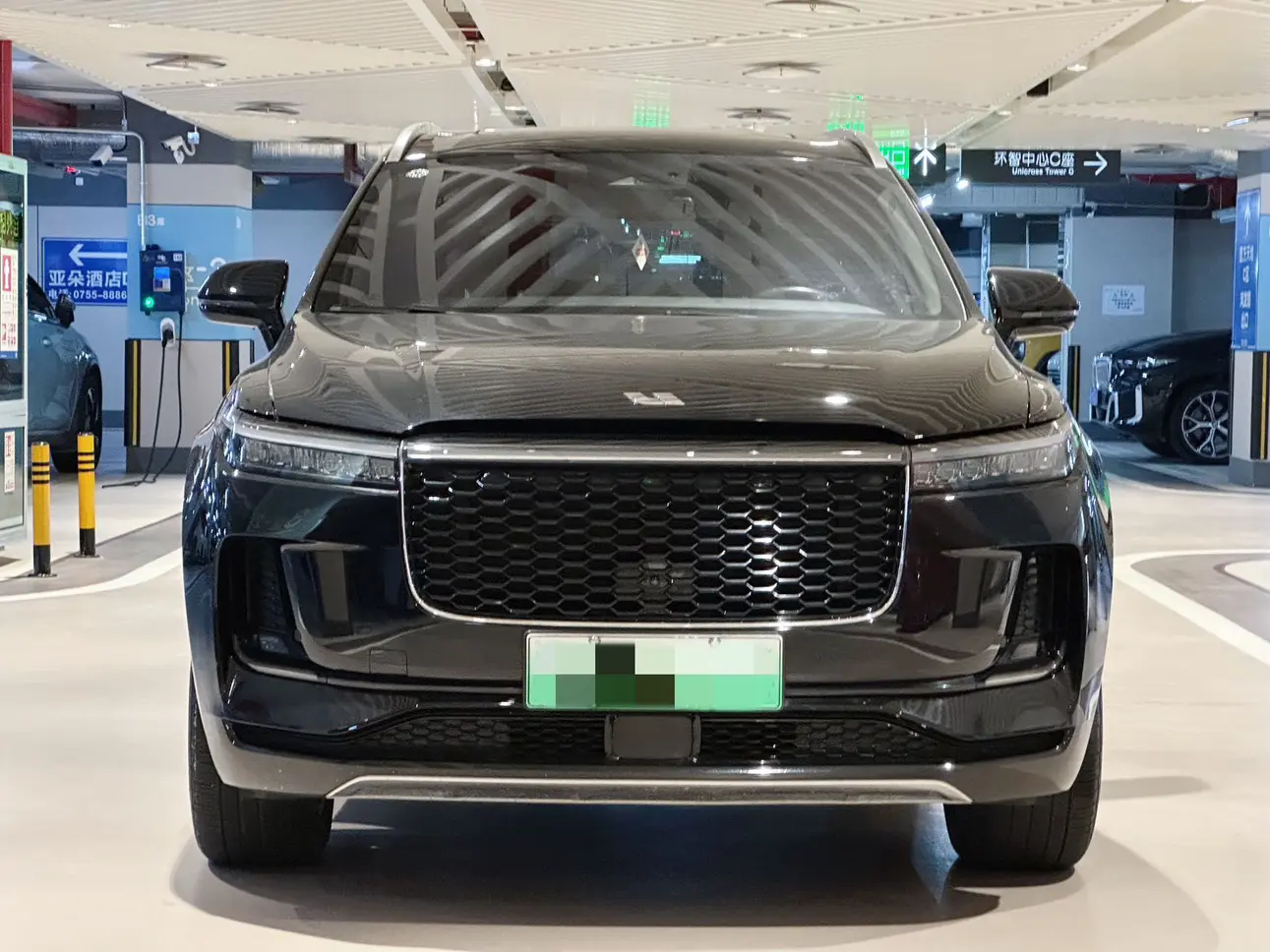 Li ONE (Ideal ONE)  из Китая