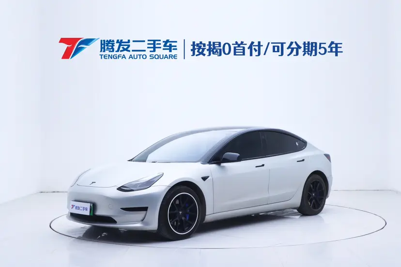 Tesla Model 3  из Китая