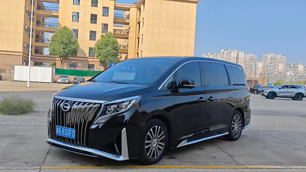 GAC Trumpchi M8  из Китая