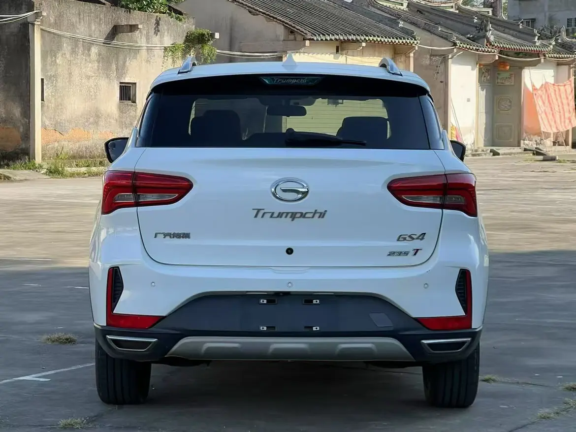 GAC Trumpchi GS4