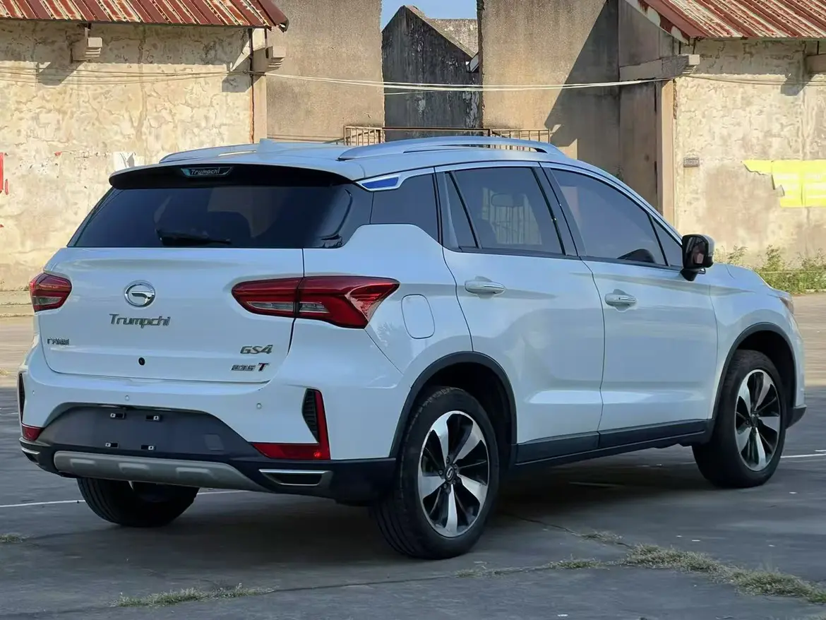GAC Trumpchi GS4