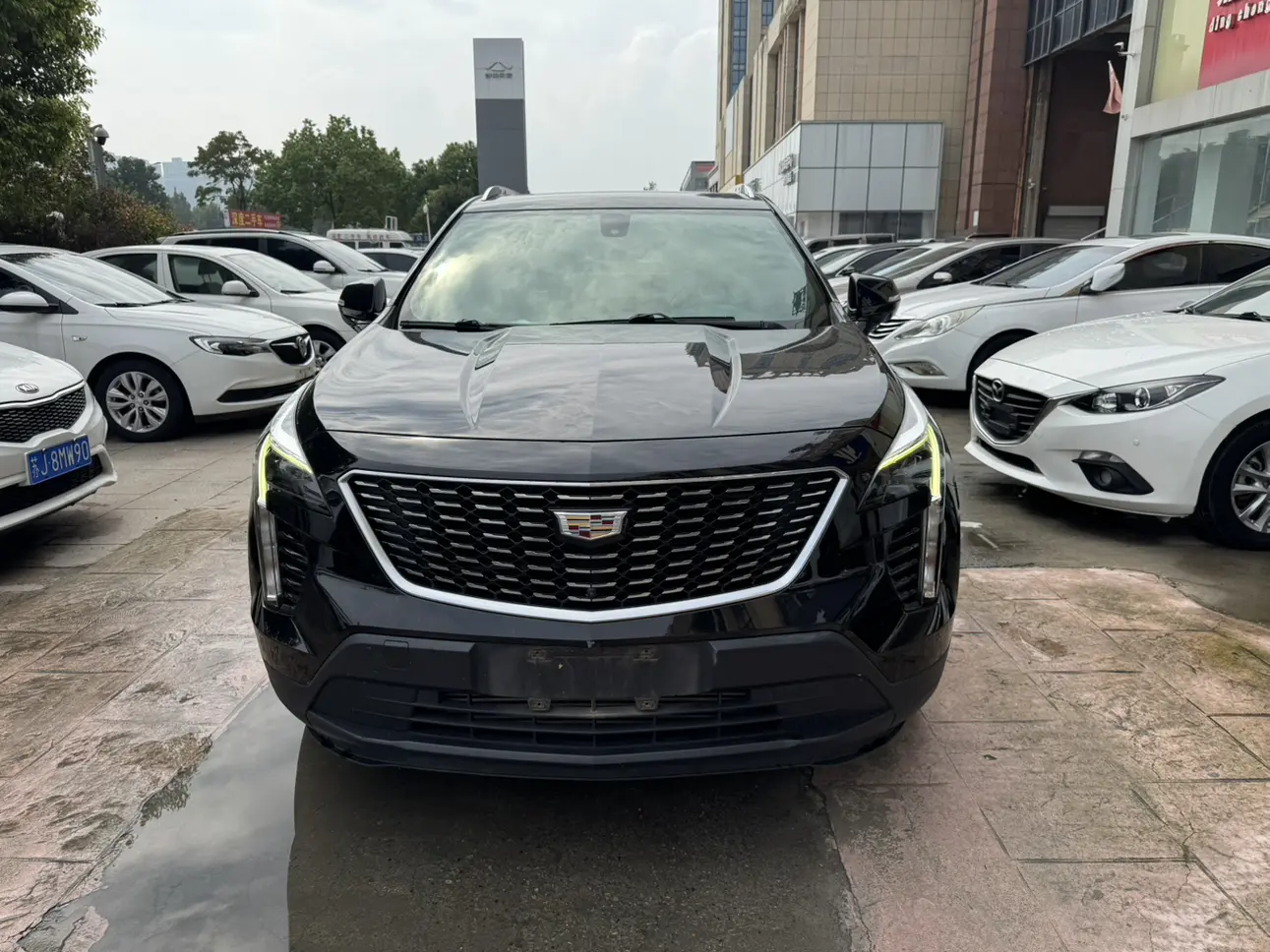 Cadillac XT4