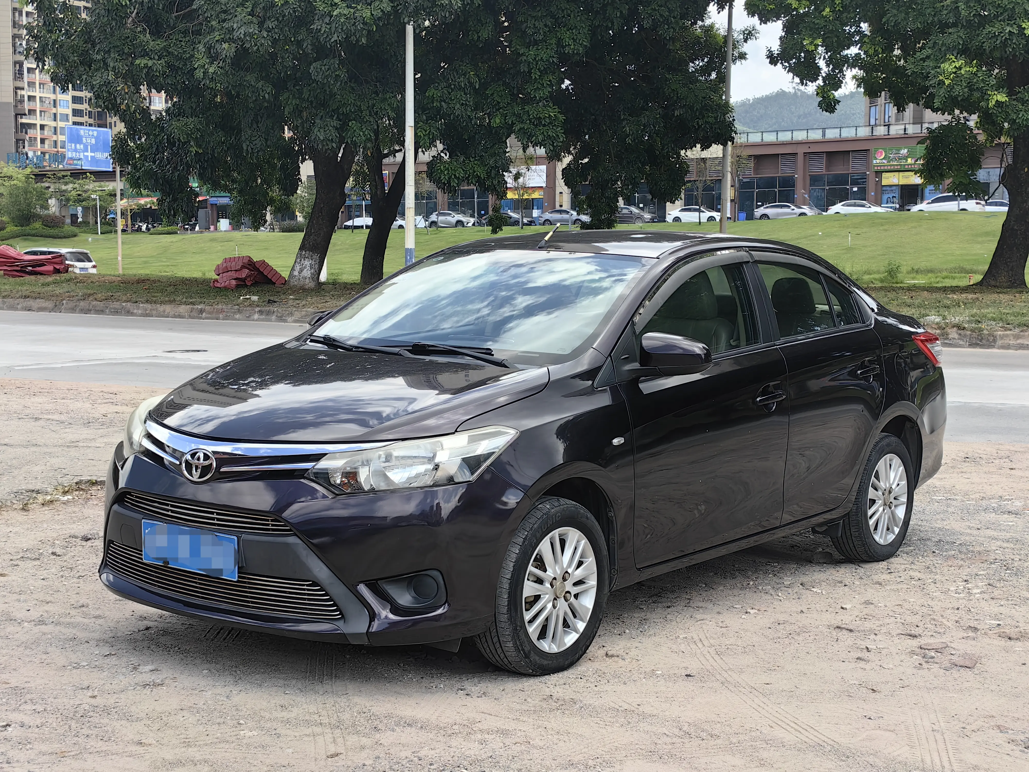 Toyota Vios  из Китая