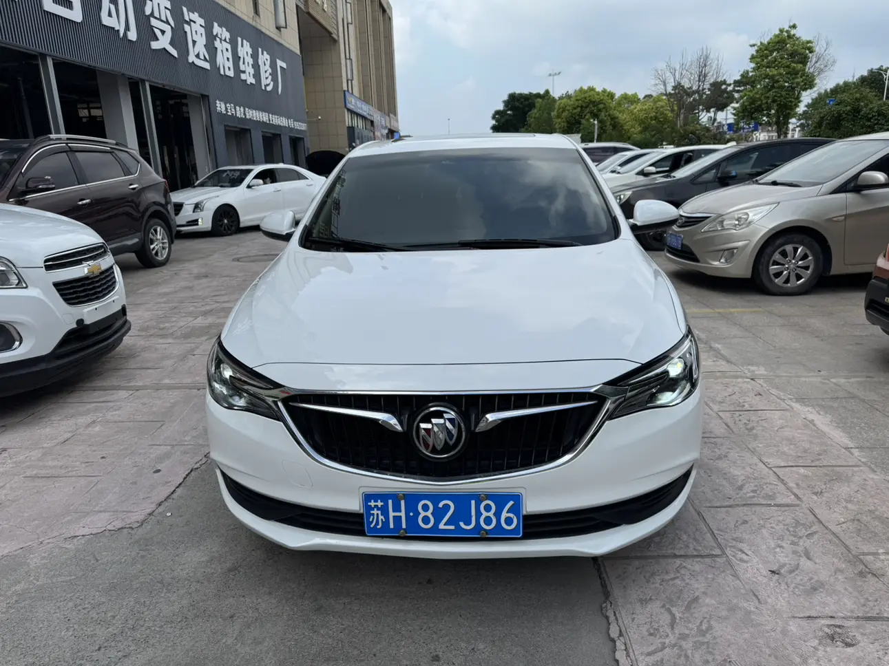Buick Yinglang