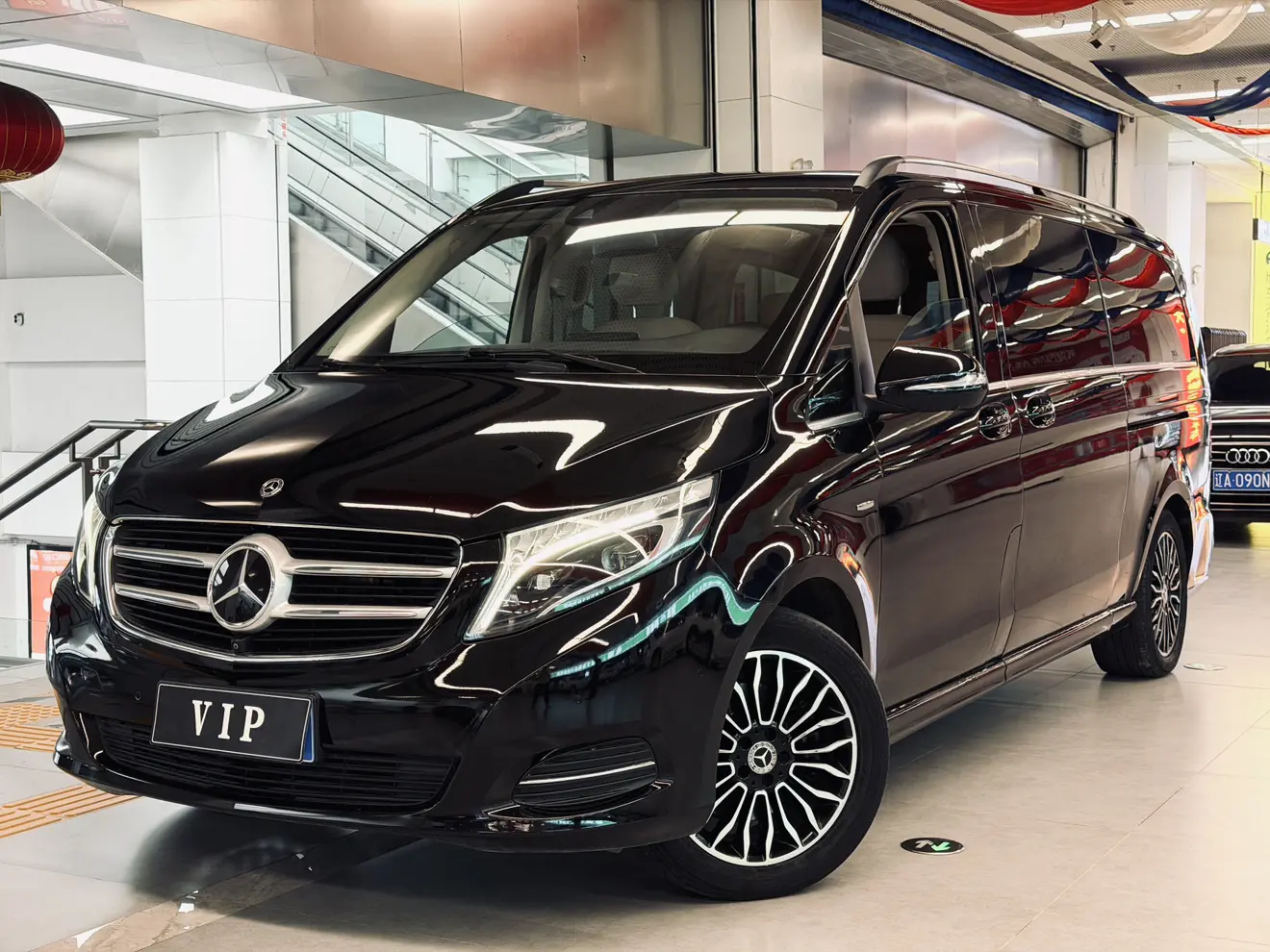 Mercedes-Benz Mercedes Benz V Class