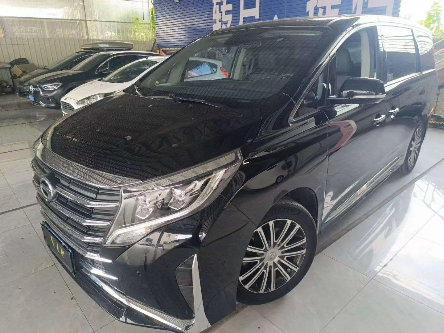 GAC Trumpchi M8  из Китая