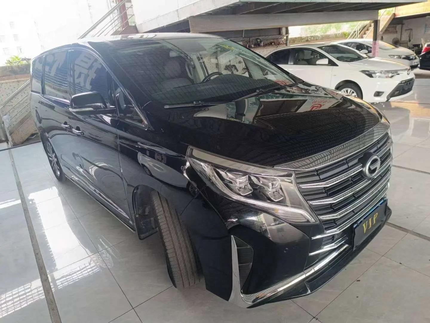 GAC Trumpchi M8  из Китая