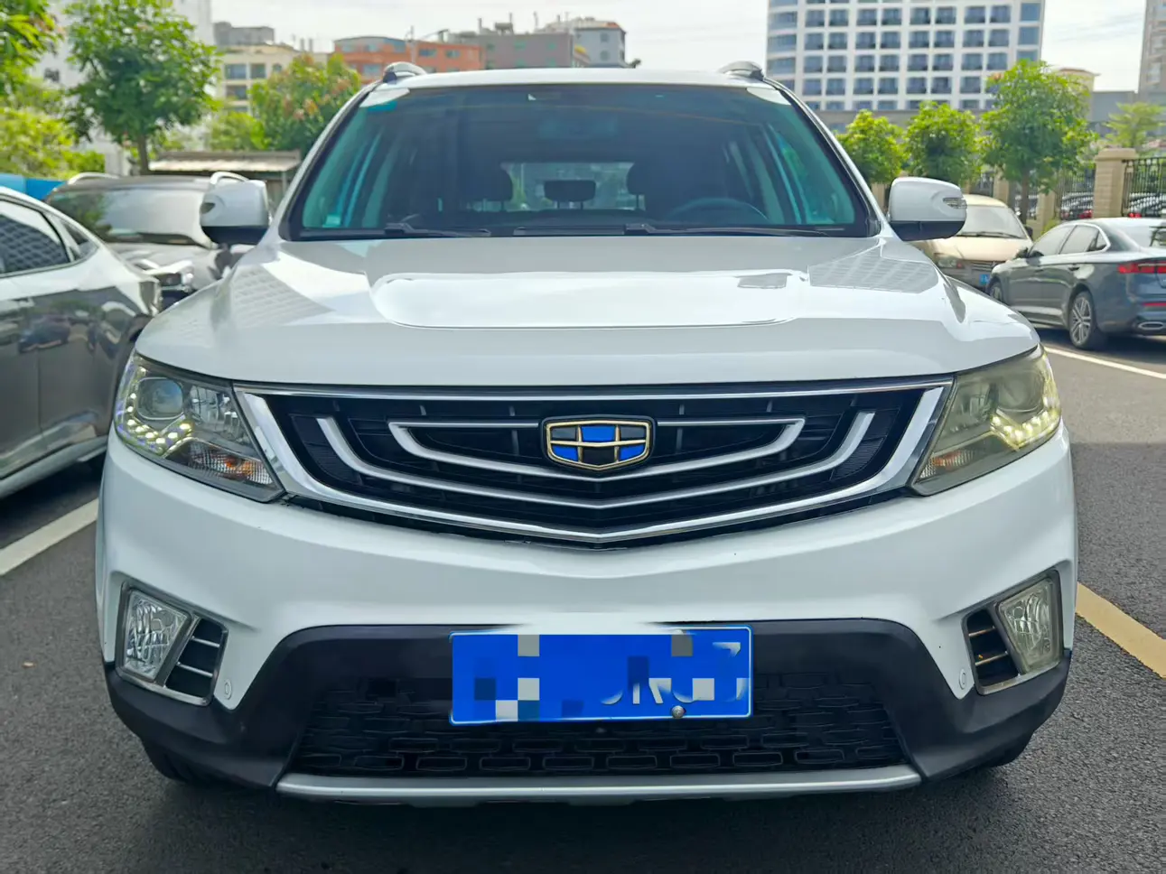 Geely Vision X6