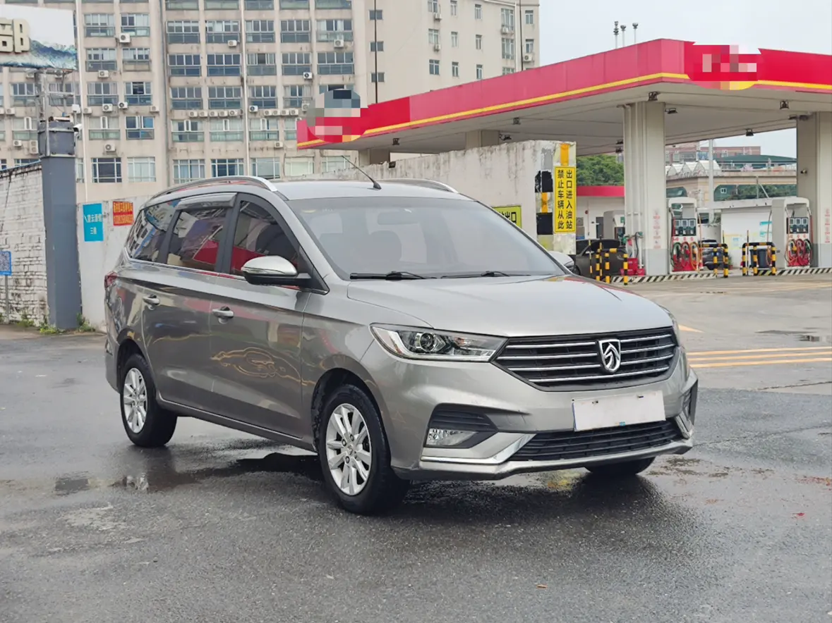 Baojun 360