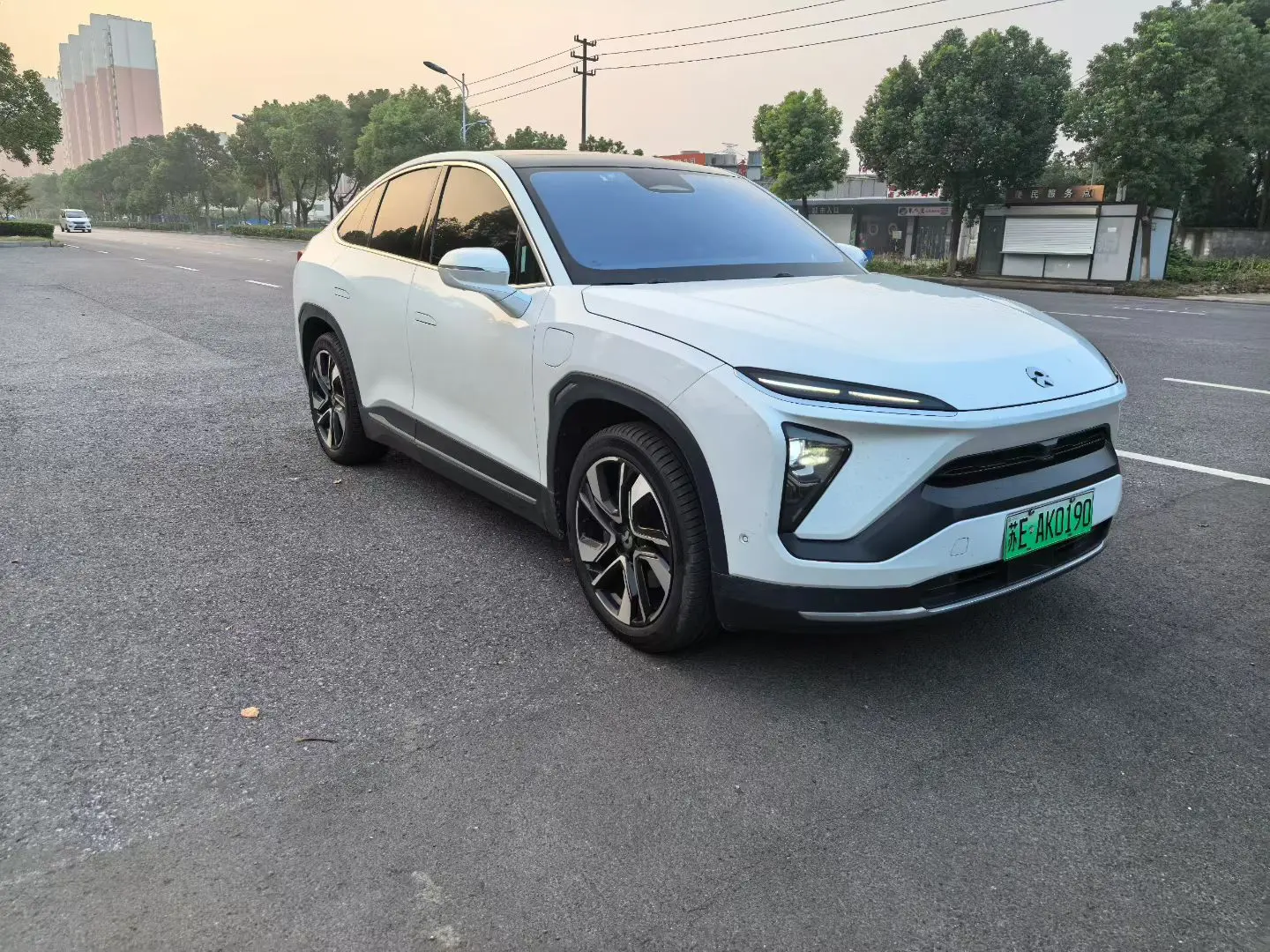 NIO EC6